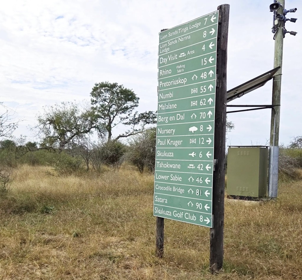 How to Read Kruger Road Signs and Map Codes (H vs S Roads)